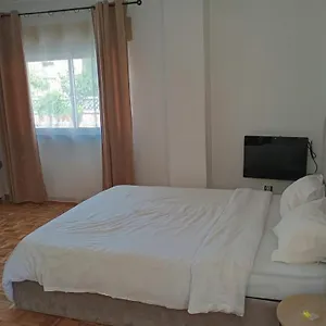  Séjour chez l'habitant 10 Mins Walk From Train Station!